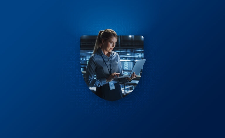 Fotografía de ciberseguridad de las empresas. Recurso. Oficina, portátil, seguridad, protección, banca digital. Ciberseguridad de las empresas