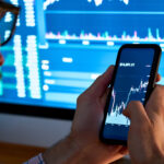 Las finanzas descentralizadas, o DeFi, pueden cambiar cómo funciona el sector financiero. Pero, para ello, necesitan algo imprescindible: liquidez. Finanzas descentralizadas (DeFi): ¿Cómo logran liquidez los fondos de criptomonedas?